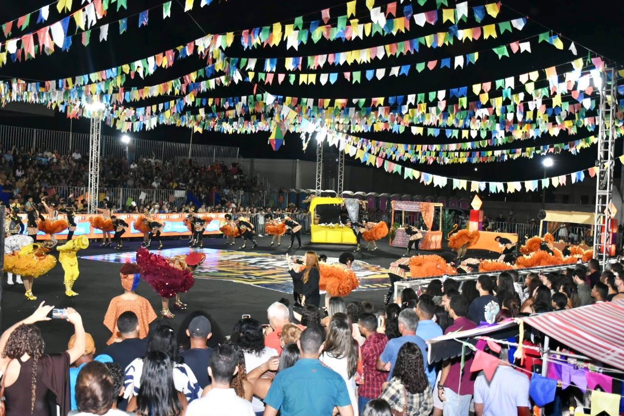 Arena ficou lotada na noite deste sábado, 27, no Arraiá da Amizade. Foto: Lino Vargas – Secom Gurupi